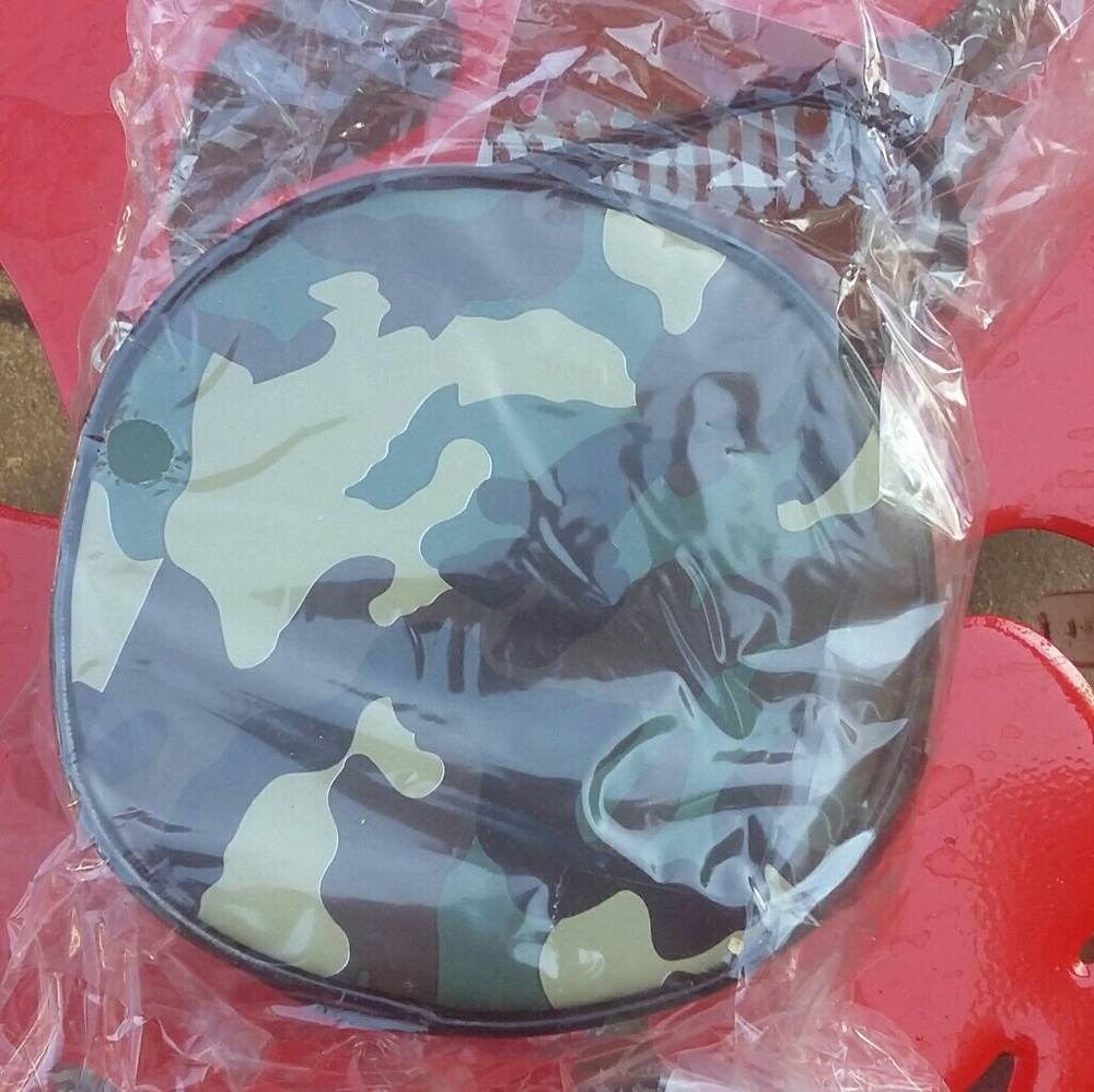 Small "Demonia" camo handbag